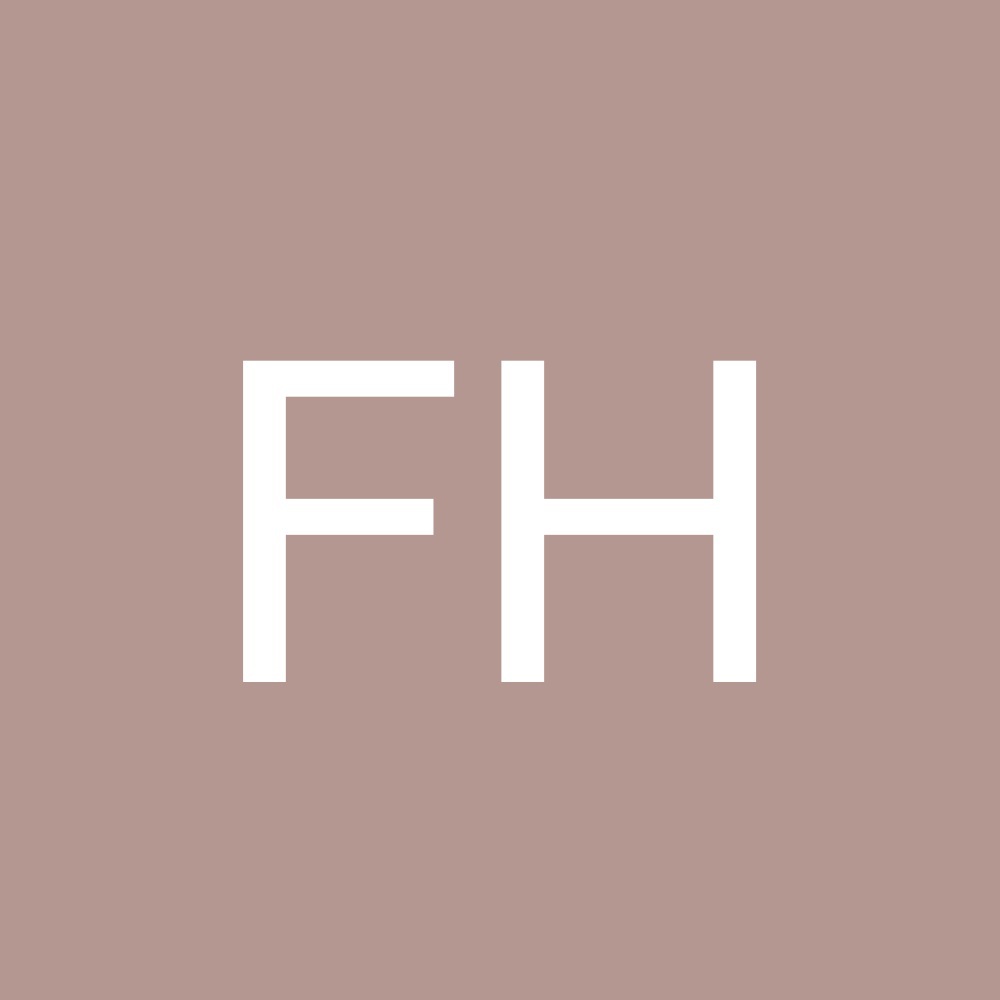 Meet your Posher, Flora